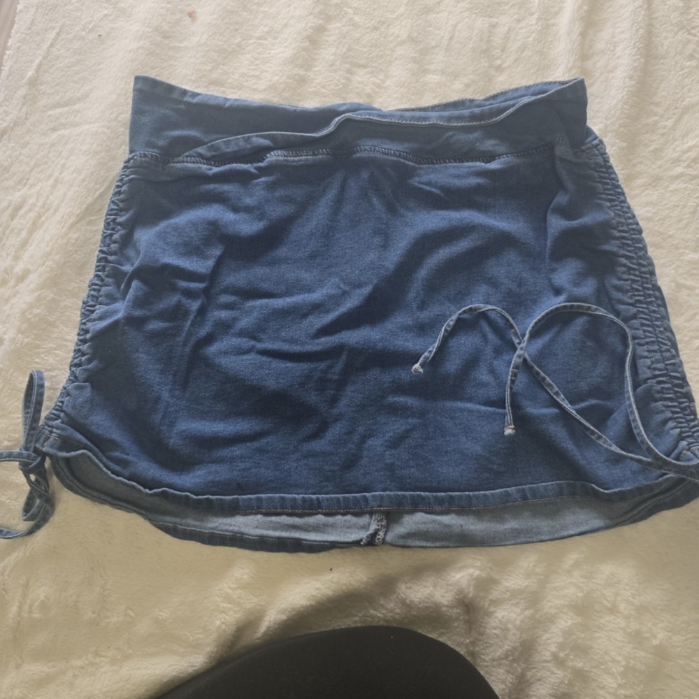 SHEIN Denim-Style Drawstring Mini Skirt in Blue